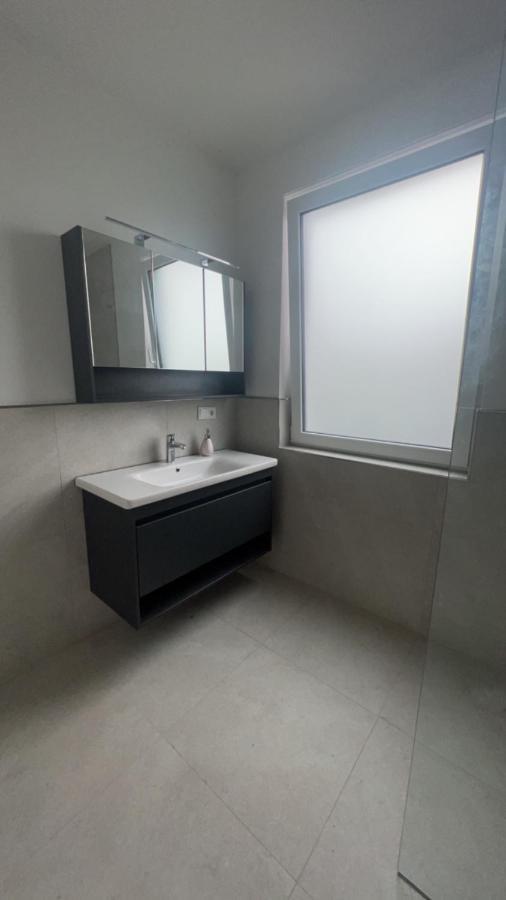 Schoene Neubauwohnung Mit Stil Bielefeld Extérieur photo